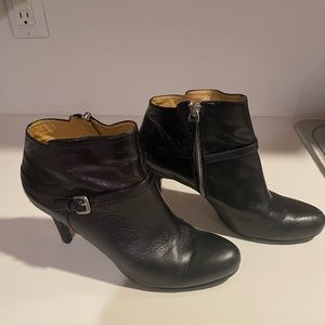 Nine West leather booties